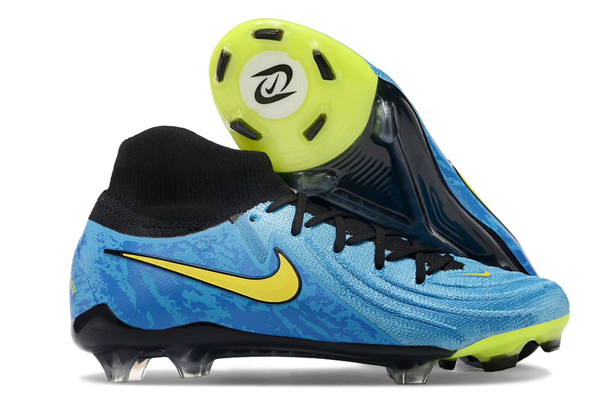 Nike Phantom