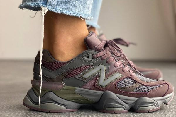 New Balance 9060