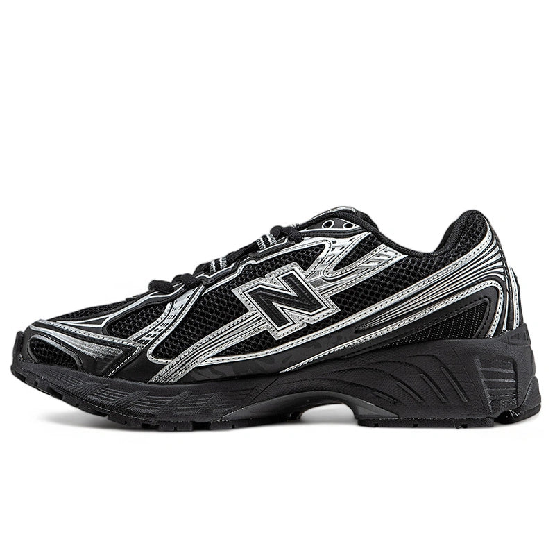 New Balance MR740