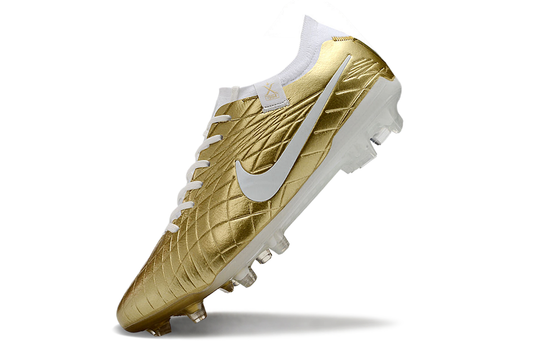 Nike Tiempo