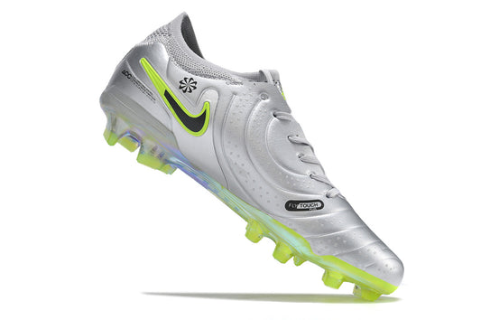 Nike Tiempo