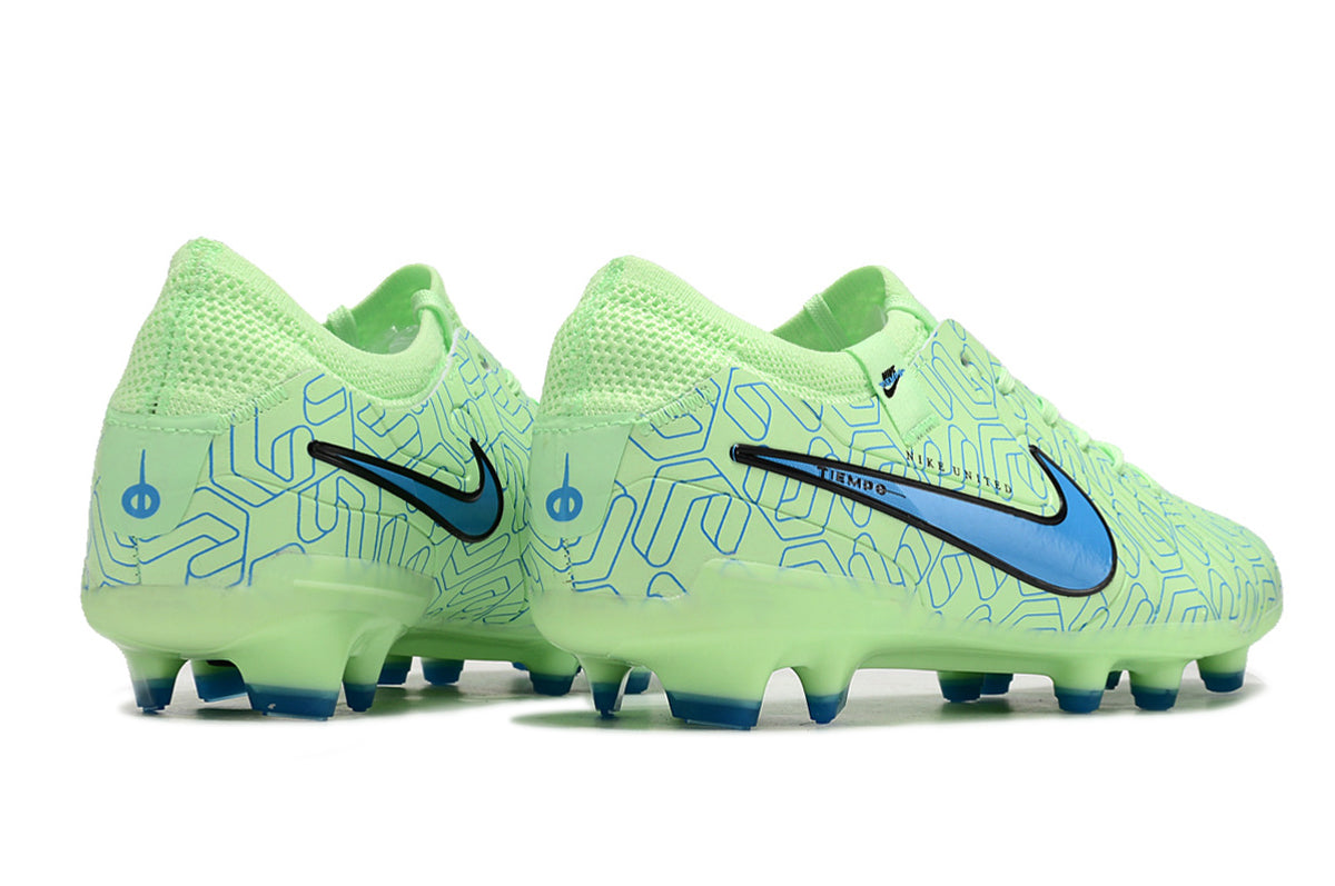 Nike Tiempo