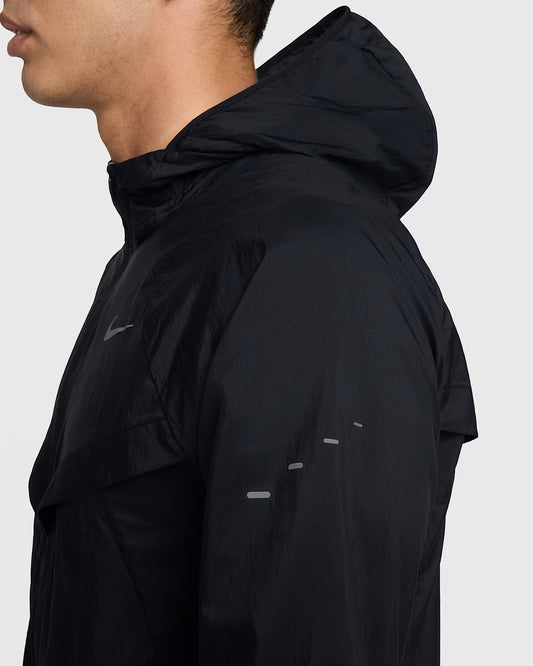 NIKE Stride Men's Repel UV Running Jacket