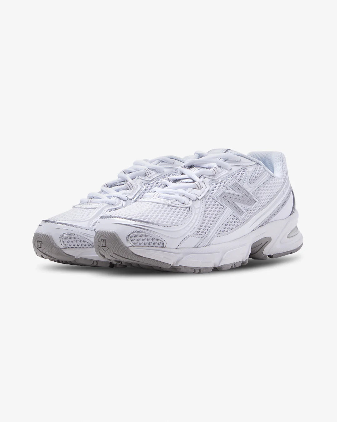 New Balance MR740