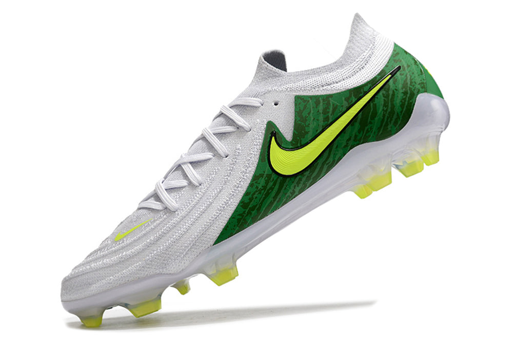 Nike Phantom