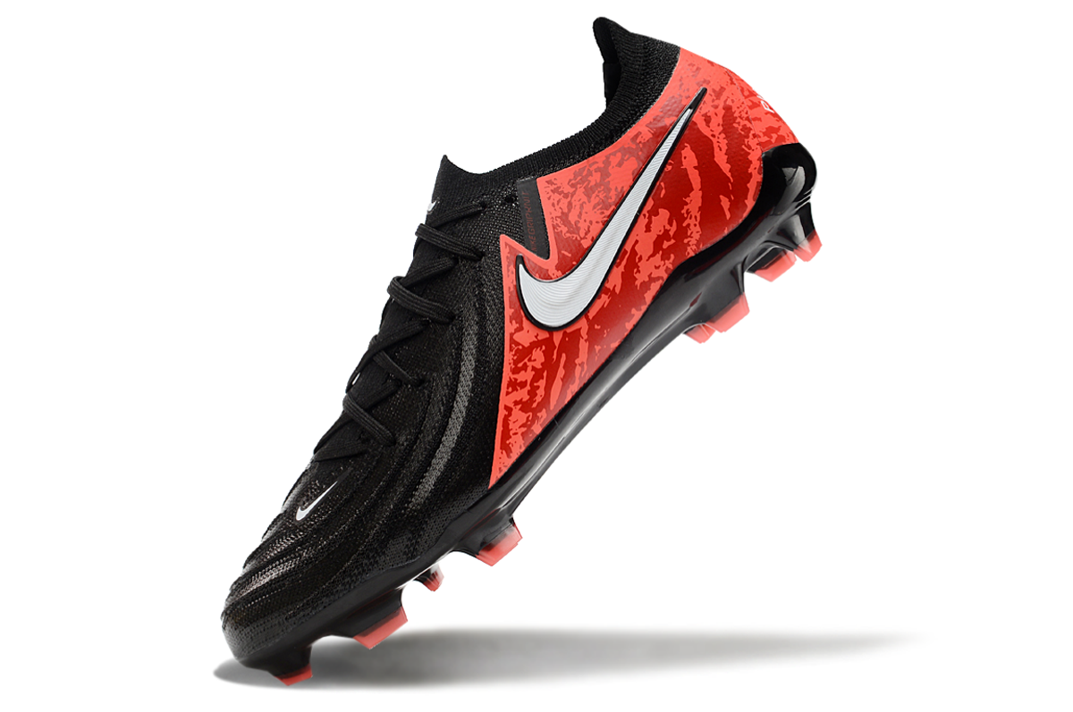 Nike Phantom
