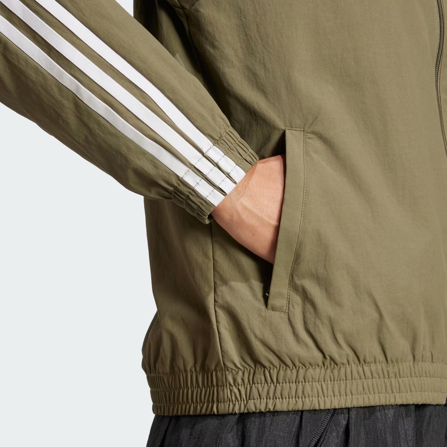Adidas Originals Unisex Adicolor Woven Track Jacket