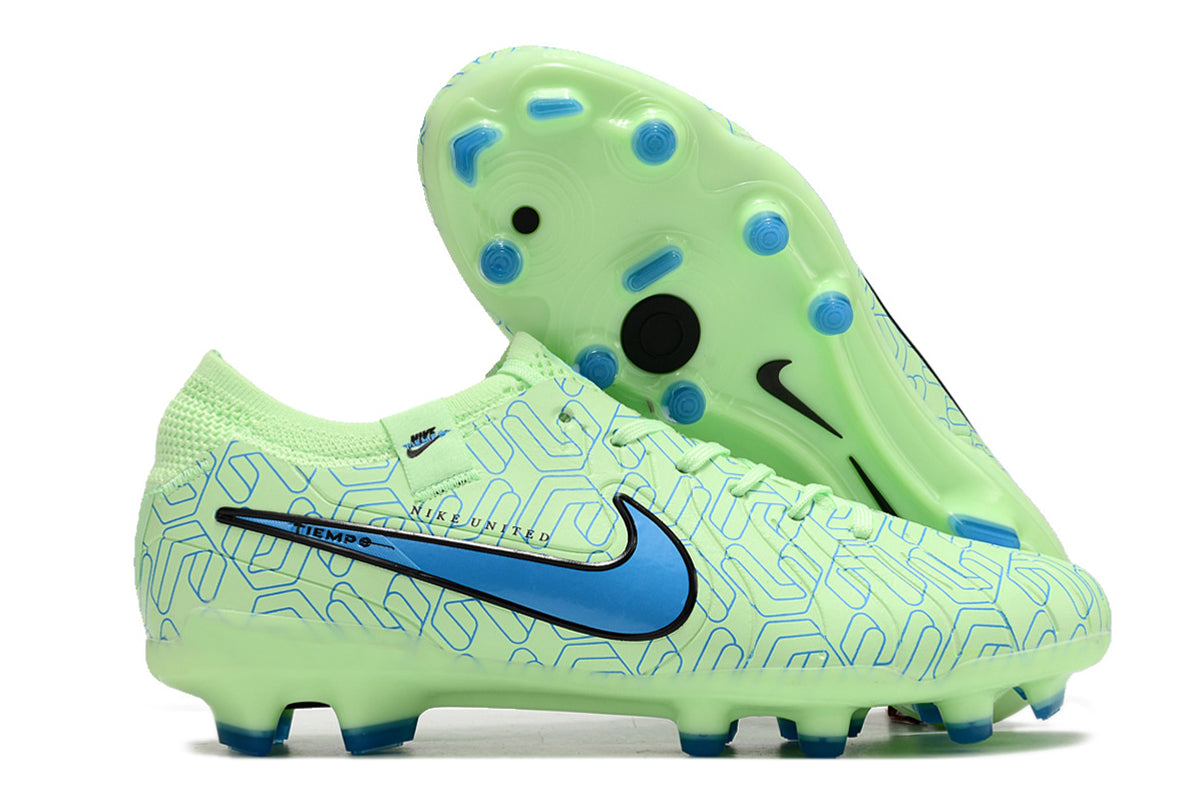 Nike Tiempo