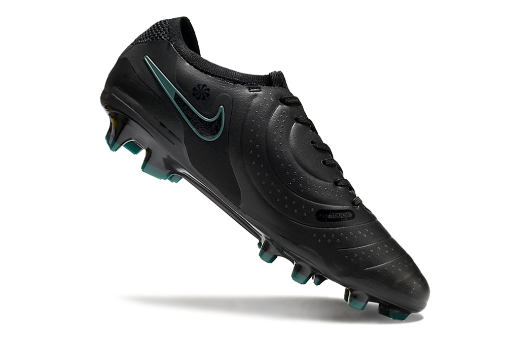Nike Tiempo
