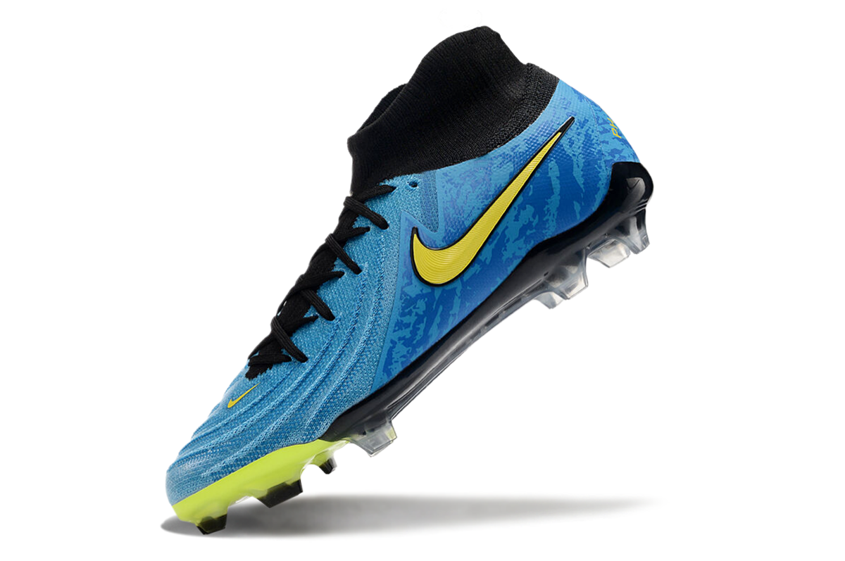 Nike Phantom