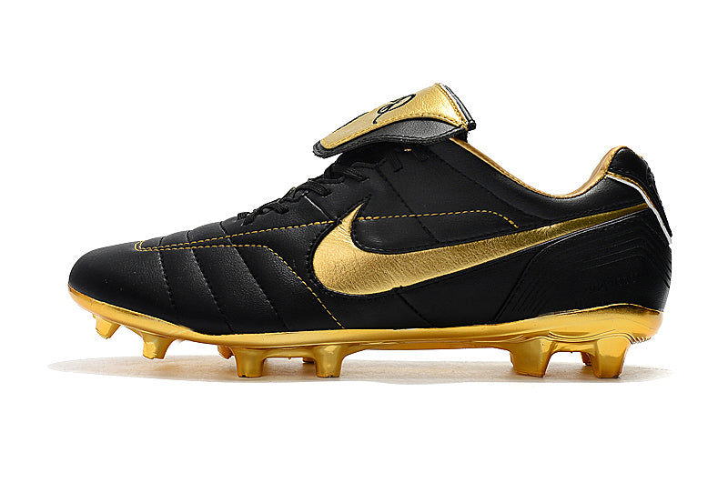 Nike Tiempo Legend