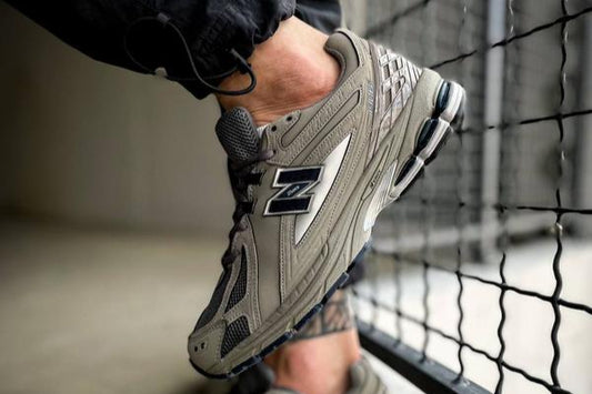 New Balance 1906