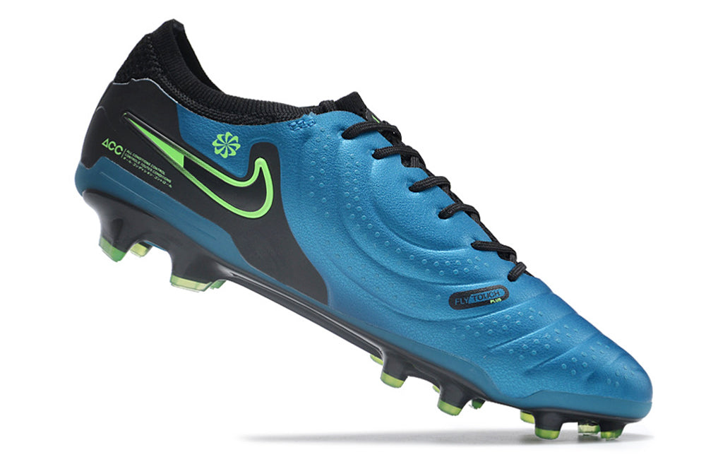 Nike Tiempo