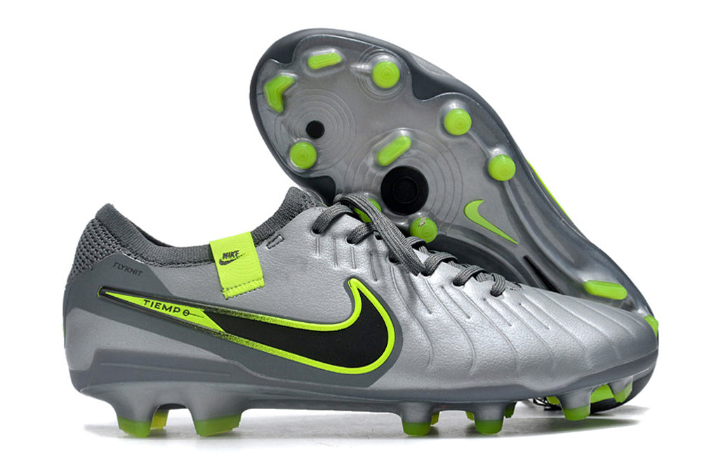 Nike Tiempo
