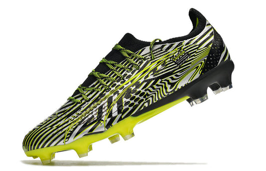Puma Ultra Ultimate | Striker Illusion
