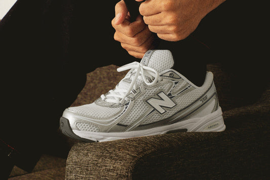 New Balance 740
