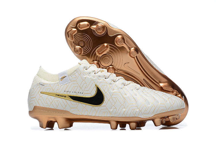 Nike Tiempo Legend