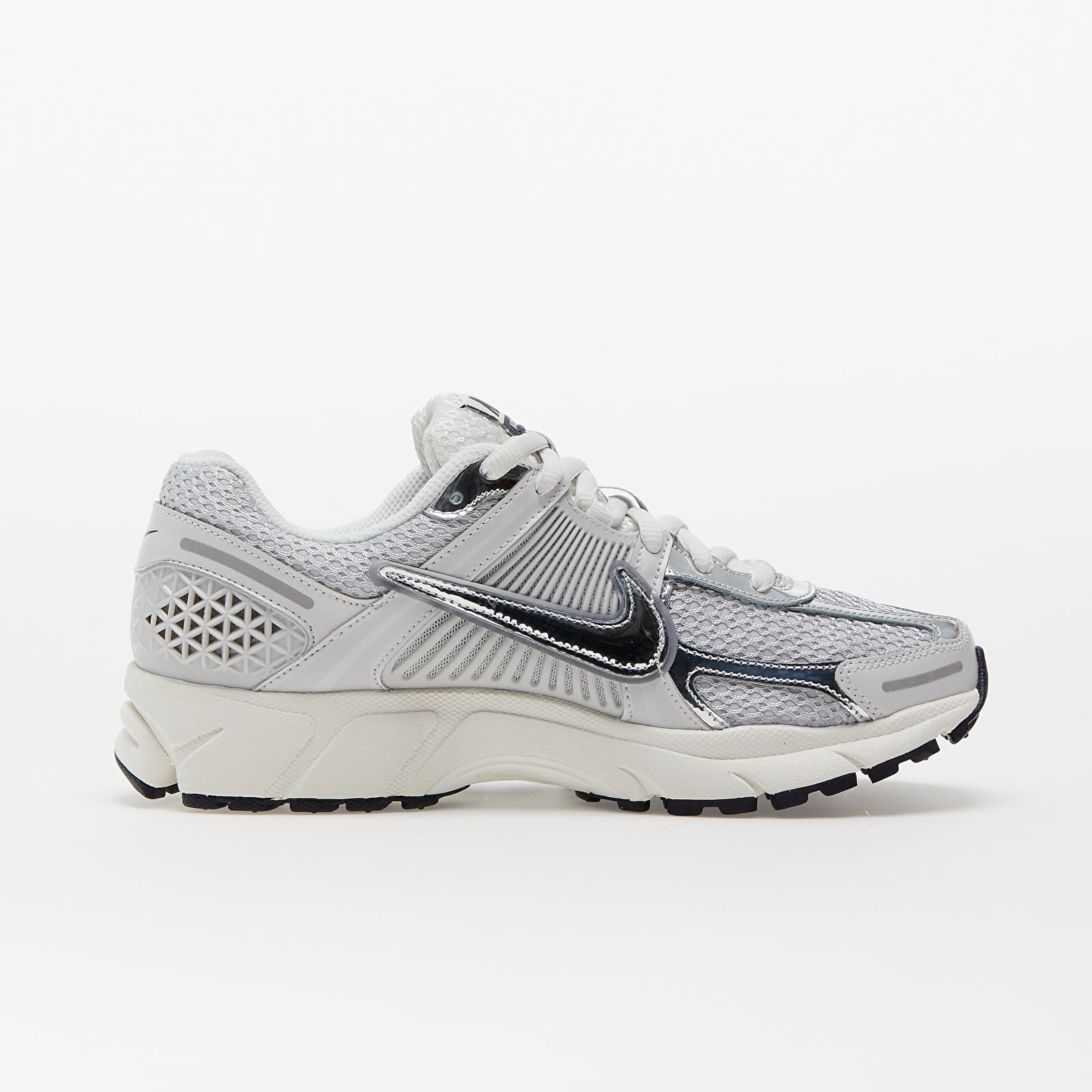 Nike Zoom Vomero 5
