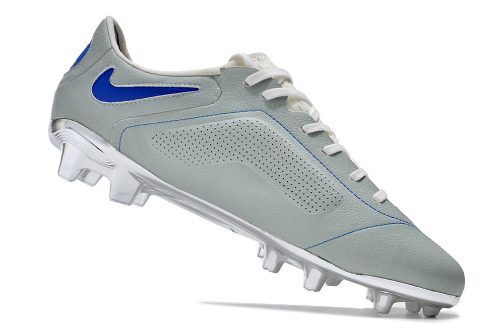 Nike Tiempo Legend