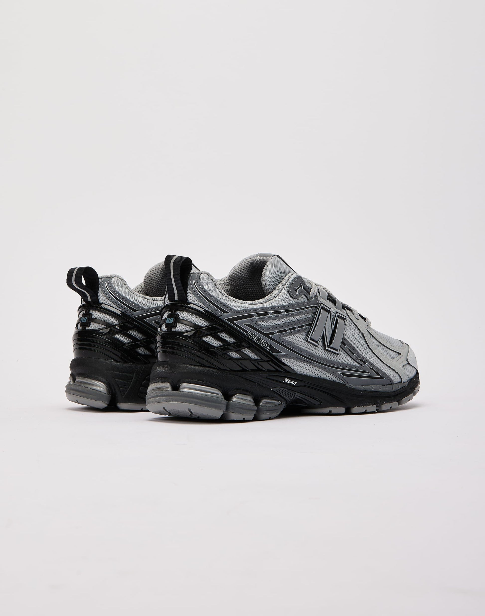New Balance M1906