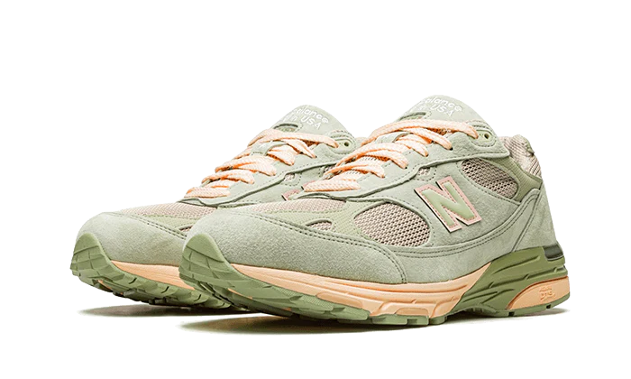 New Balance 993