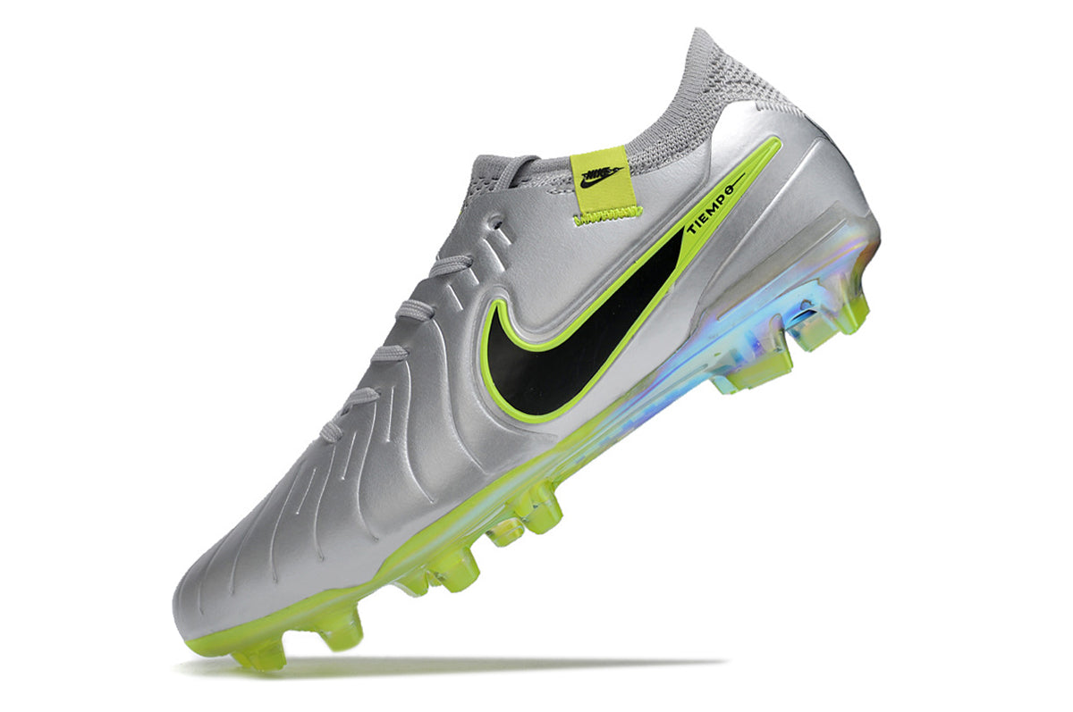Nike Tiempo