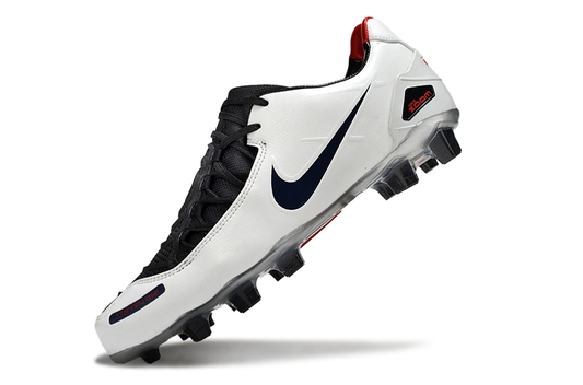 Nike Total 90