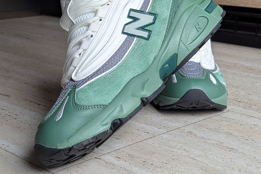 New Balance 1000