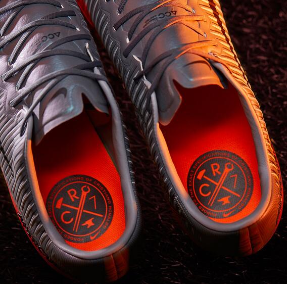 Nike Air Zoom Mercurial Vapor