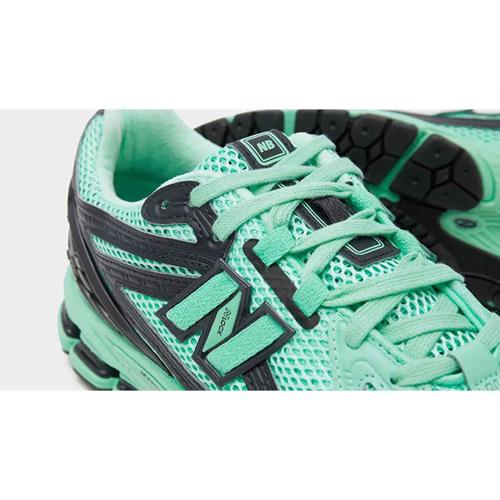 New Balance M1906